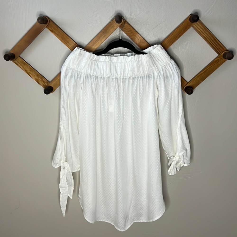NWT H&M off the shoulder top sz 4
